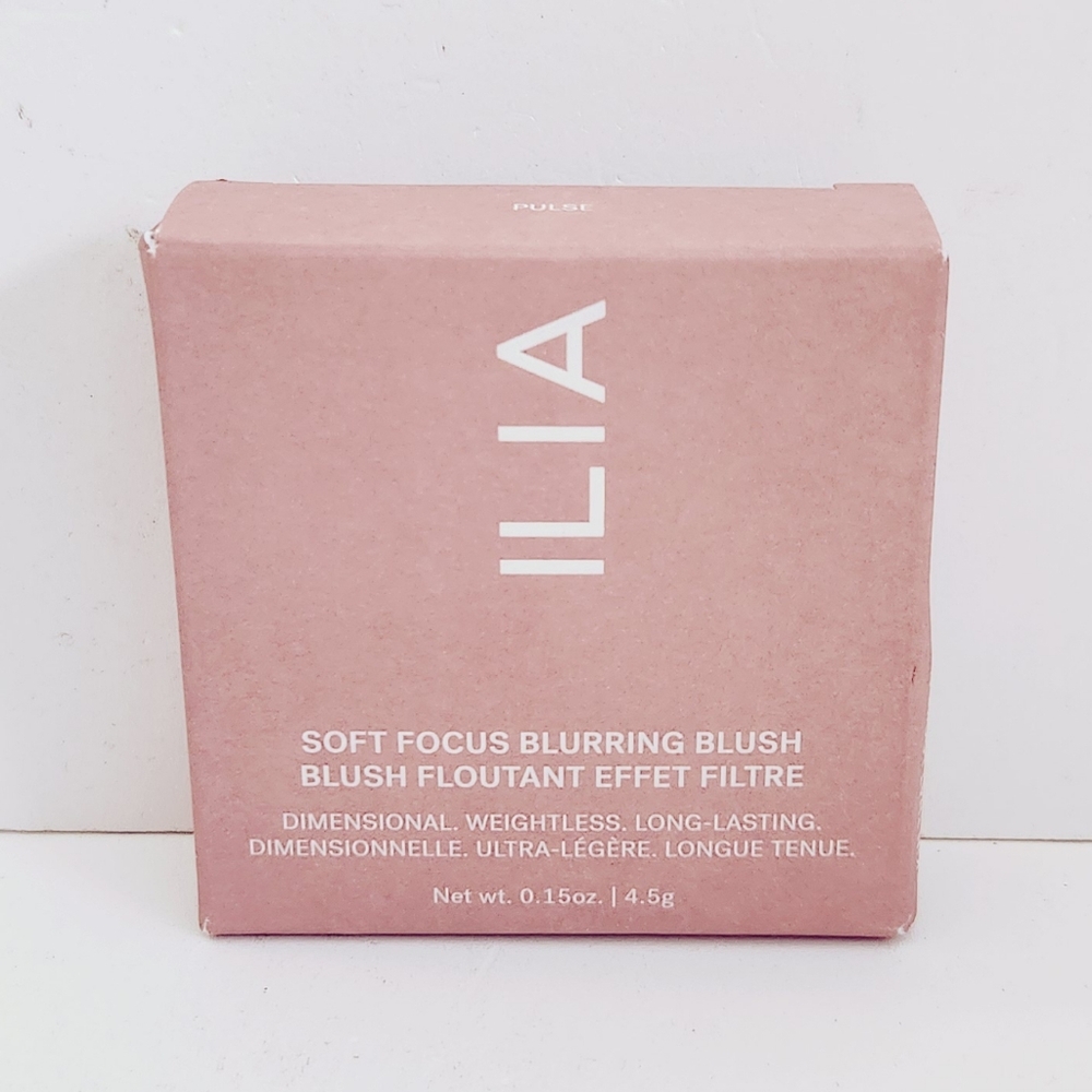 ILIA Soft Focus Blurring Blush Pulse - Picture 3 of 16